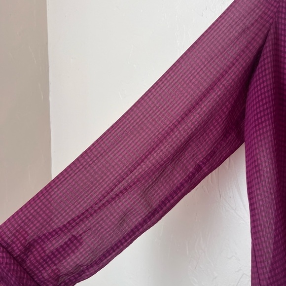 Anthropologie HD in Paris purple sheer blouse size 2 - Picture 5 of 9
